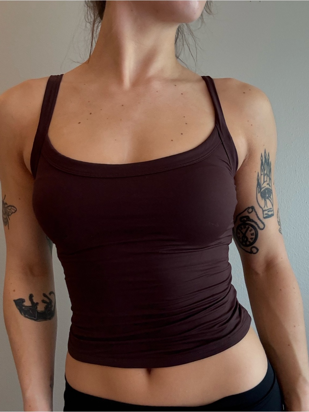 Fitted Scoop Tank in Rich Brown